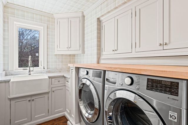 2017 Dryden Road, Houston, TX 77030