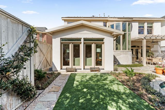 2017 Dryden Road, Houston, TX 77030