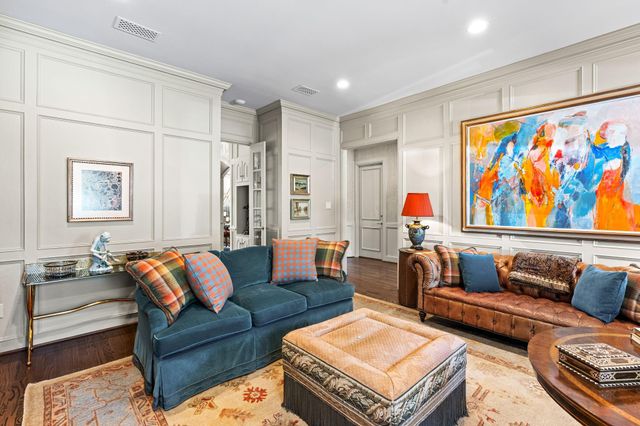 2017 Dryden Road, Houston, TX 77030