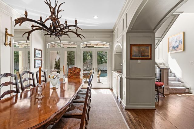 2017 Dryden Road, Houston, TX 77030