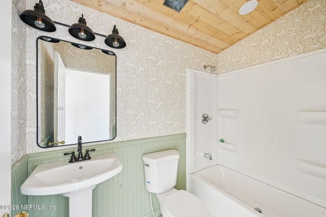 500 COOPERS COVE Road, St. Augustine, FL 32095