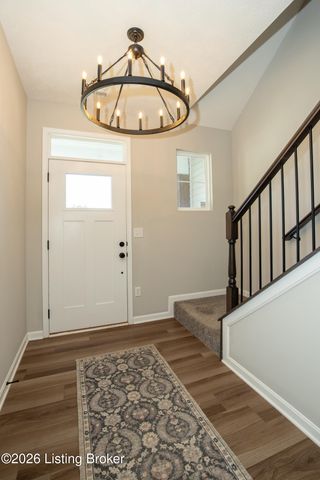 1917 Poloview Pl, Louisville, KY 40245