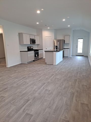 24058 Kentwood Springs Drive, Spring, TX 77373