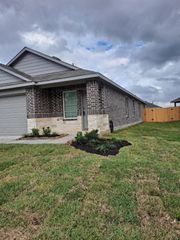 24058 Kentwood Springs Drive, Spring, TX 77373