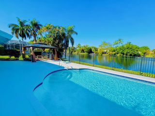 12725 Kingsway Road, Wellington, FL 33414