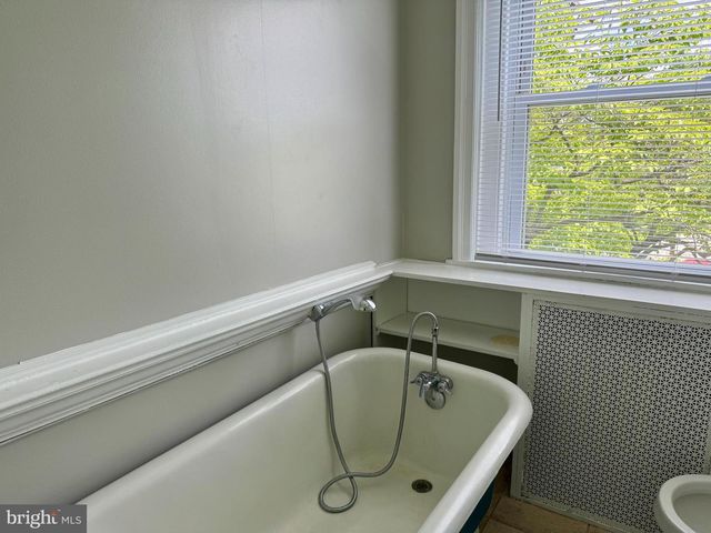 7848 MONTGOMERY AVE, Elkins Park, PA 19027