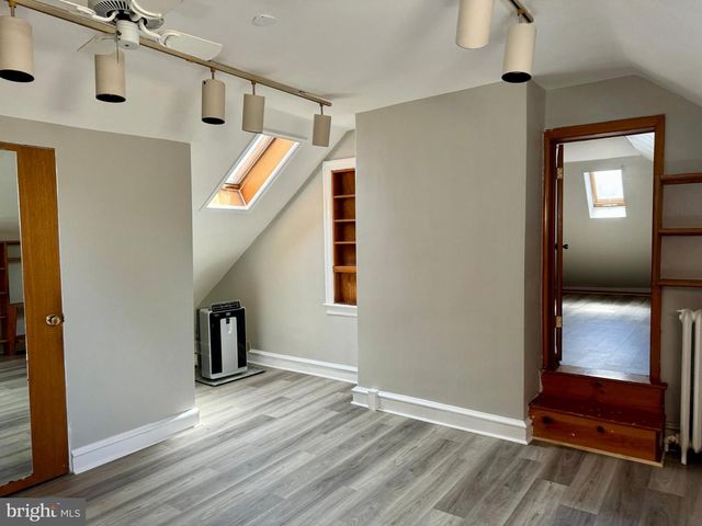 7848 MONTGOMERY AVE, Elkins Park, PA 19027