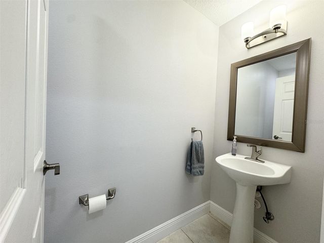 1411 LAKE BALDWIN LANE B, Orlando, FL 32814