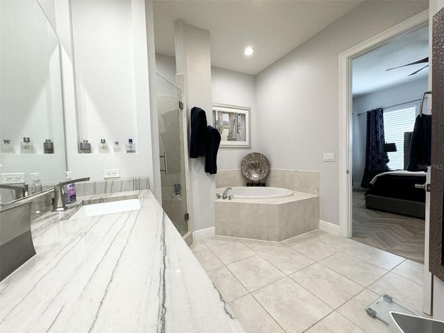 1411 LAKE BALDWIN LANE B, Orlando, FL 32814