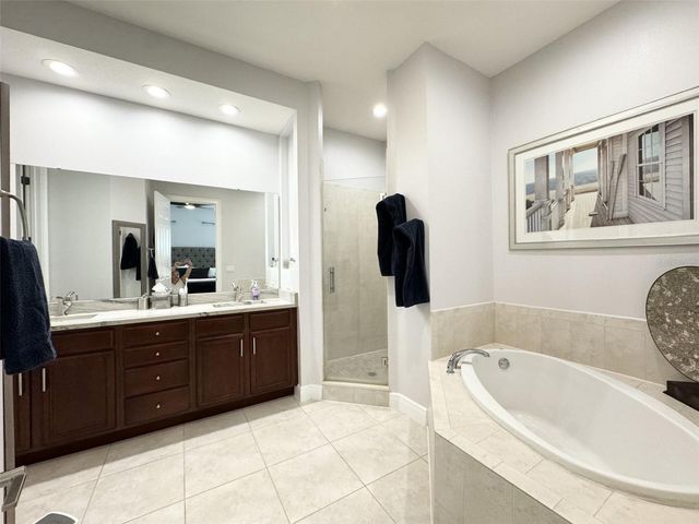 1411 LAKE BALDWIN LANE B, Orlando, FL 32814