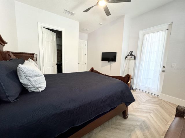 1411 LAKE BALDWIN LANE B, Orlando, FL 32814