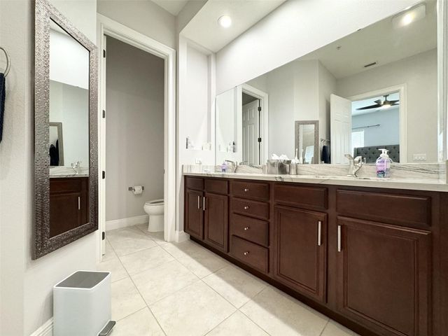 1411 LAKE BALDWIN LANE B, Orlando, FL 32814