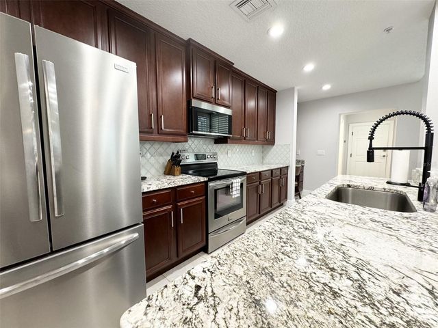 1411 LAKE BALDWIN LANE B, Orlando, FL 32814