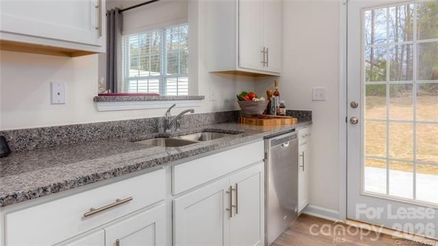 6006 Guildford Hill Lane, Charlotte, NC 28215