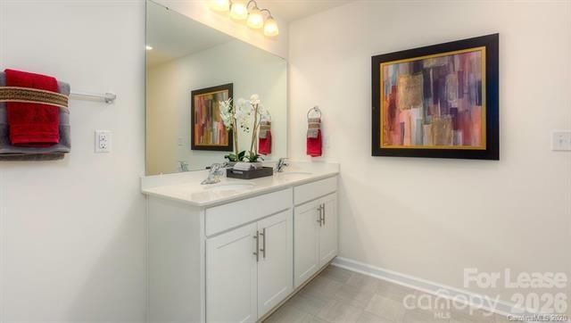 6006 Guildford Hill Lane, Charlotte, NC 28215