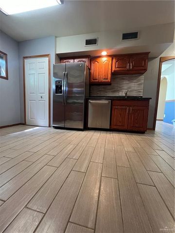 26879 Lake Shore Drive, Harlingen, TX 78552