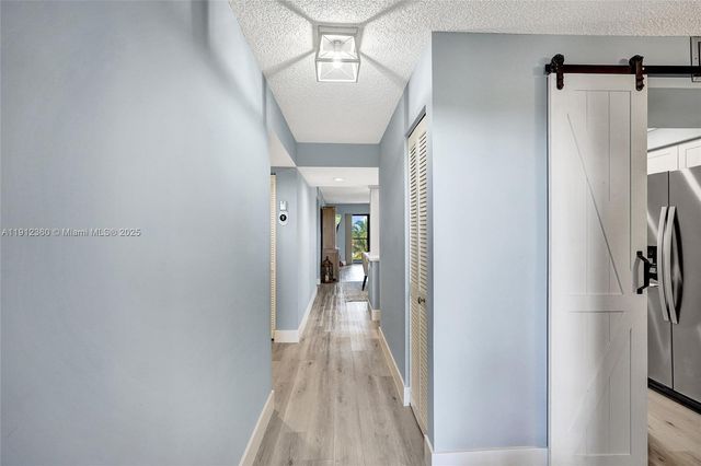 545 SE 12th St 403, Dania Beach, FL 33004