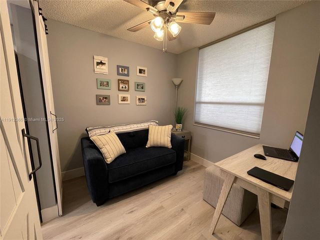 545 SE 12th St 403, Dania Beach, FL 33004