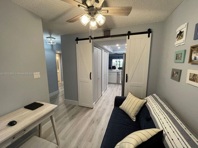 545 SE 12th St 403, Dania Beach, FL 33004