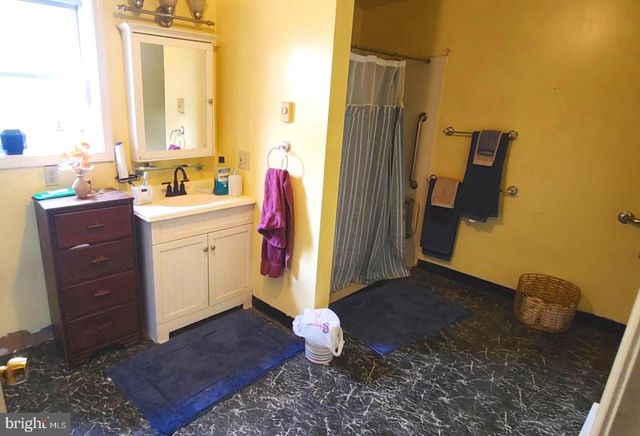 834 OBERLIN RD, Middletown, PA 17057