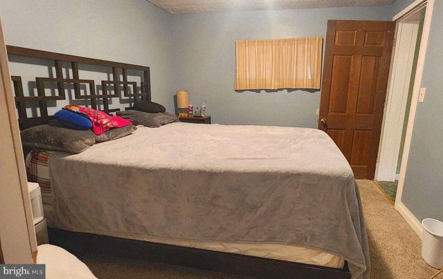 834 OBERLIN RD, Middletown, PA 17057
