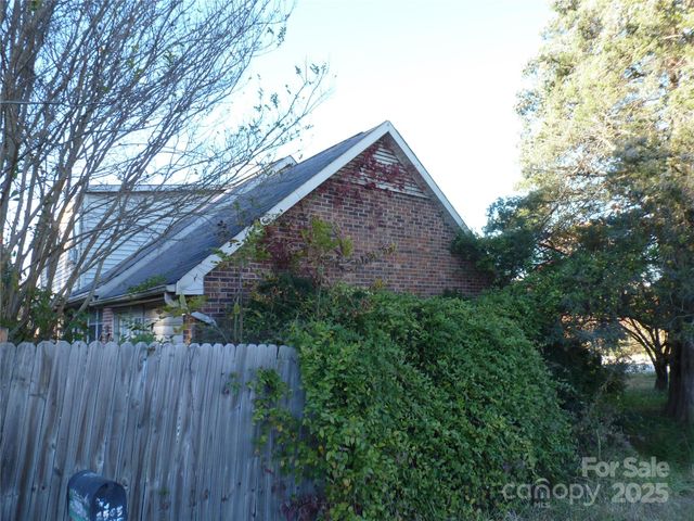 2505 Charlotte Hwy Highway, Lancaster, SC 29720