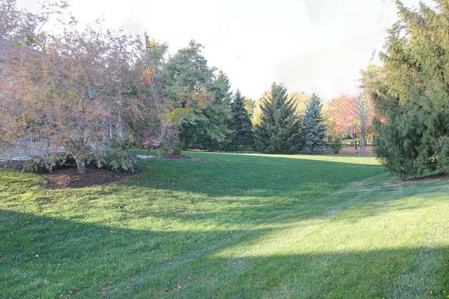 26025 Whispering Woods Circle, Plainfield, IL 60585
