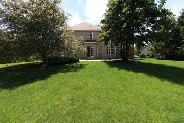 26025 Whispering Woods Circle, Plainfield, IL 60585