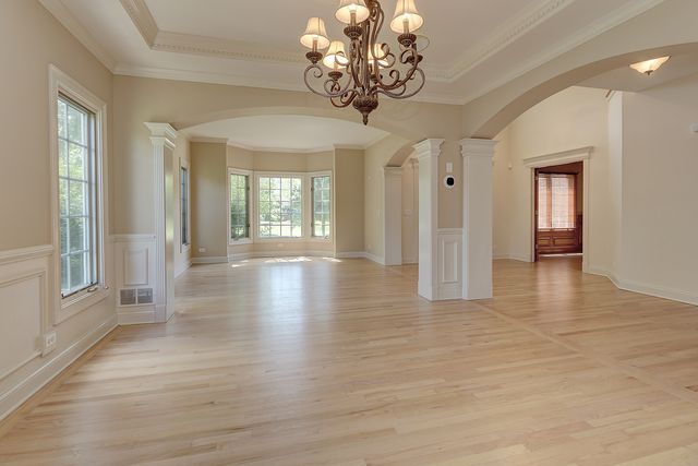 26025 Whispering Woods Circle, Plainfield, IL 60585