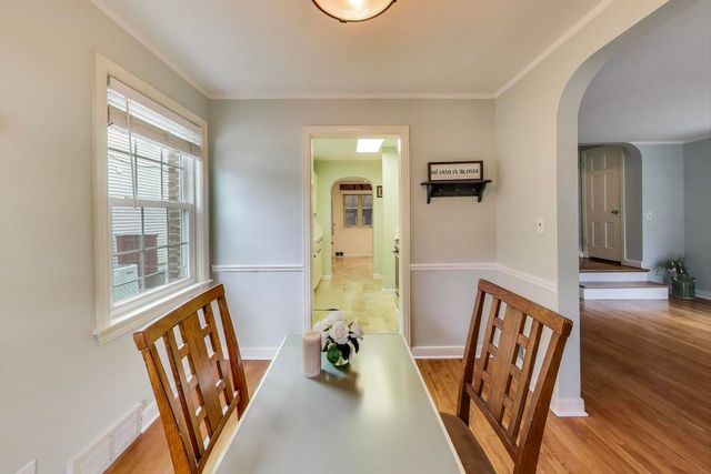 7805 W Farragut Avenue, Chicago, IL 60656