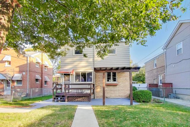 7805 W Farragut Avenue, Chicago, IL 60656