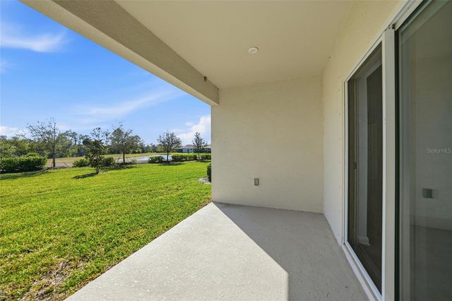 1988 W PALMS DRIVE, Port Charlotte, FL 33953