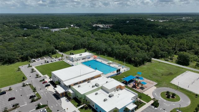 1988 W PALMS DRIVE, Port Charlotte, FL 33953