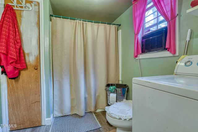 2049 North Highway 70, Rogersville, TN 37857