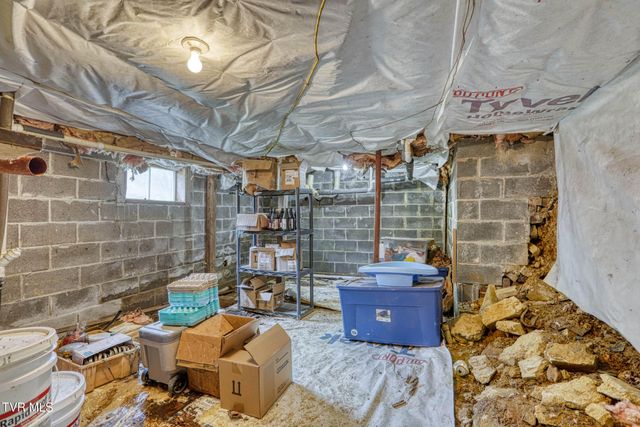 2049 North Highway 70, Rogersville, TN 37857