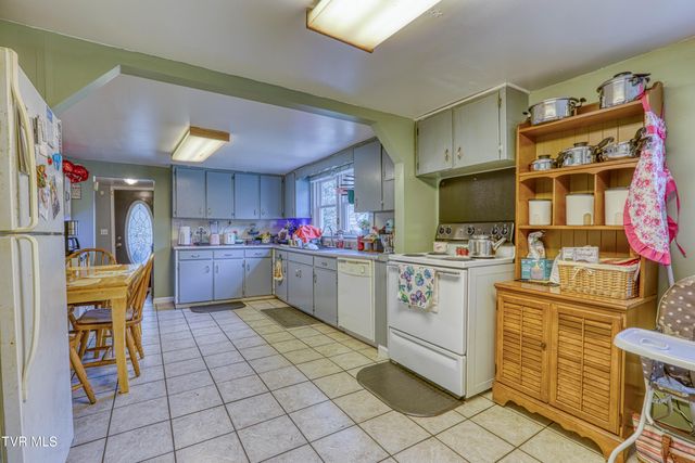 2049 North Highway 70, Rogersville, TN 37857