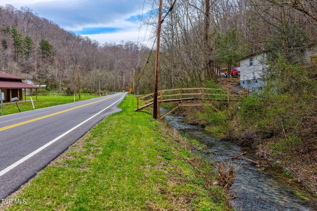 2049 North Highway 70, Rogersville, TN 37857