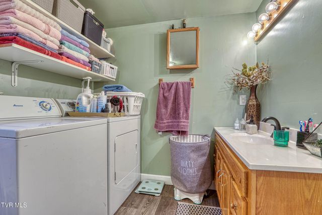 2049 North Highway 70, Rogersville, TN 37857