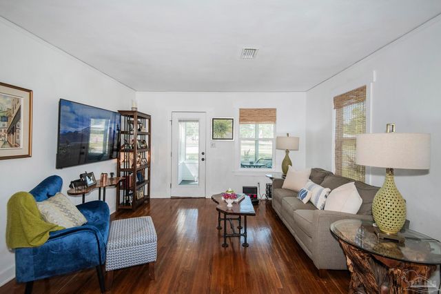 1901 E Yonge St, Pensacola, FL 32503