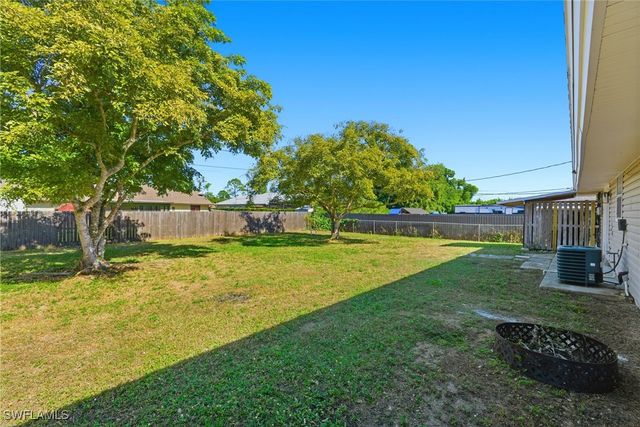 5283 17th PL SW, Naples, FL 34116