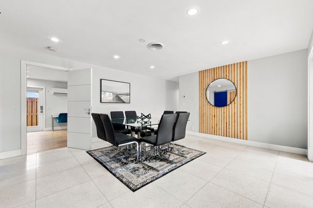4710 NE 27TH Avenue, Fort Lauderdale, FL 33308