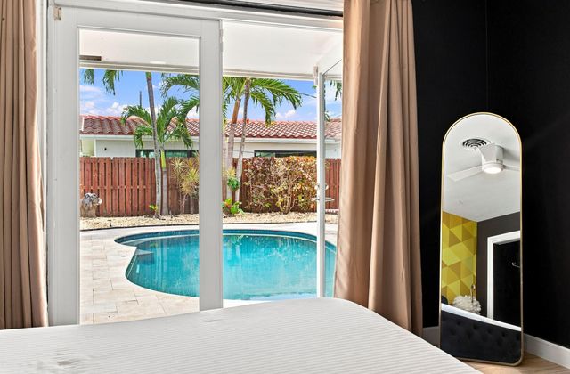 4710 NE 27TH Avenue, Fort Lauderdale, FL 33308