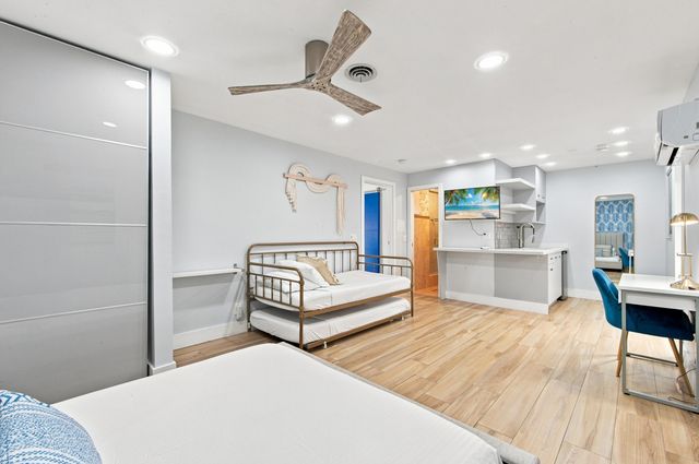 4710 NE 27TH Avenue, Fort Lauderdale, FL 33308