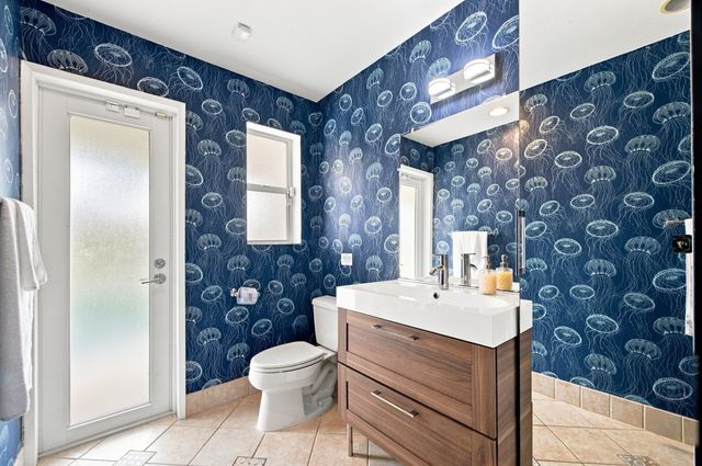 4710 NE 27TH Avenue, Fort Lauderdale, FL 33308
