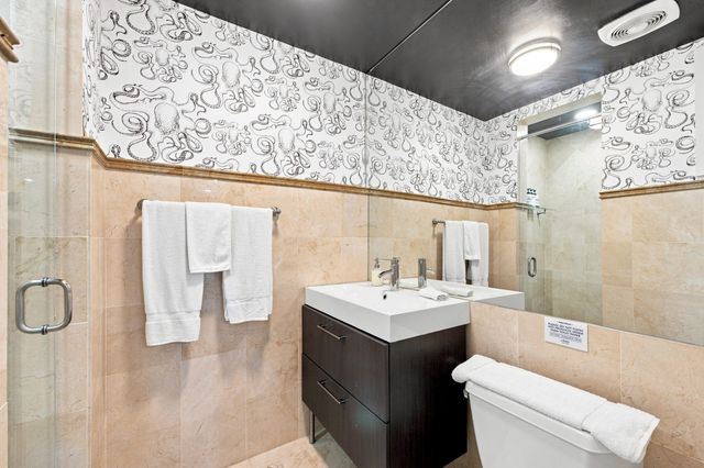 4710 NE 27TH Avenue, Fort Lauderdale, FL 33308