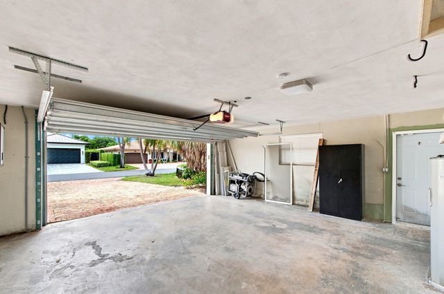 4710 NE 27TH Avenue, Fort Lauderdale, FL 33308