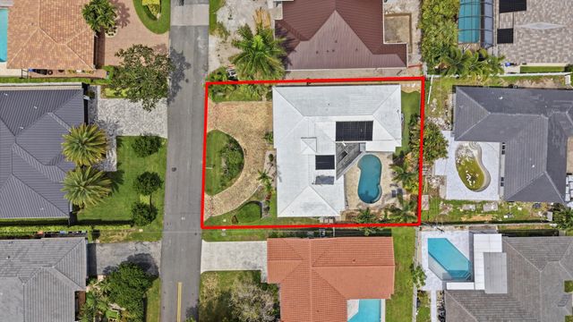 4710 NE 27TH Avenue, Fort Lauderdale, FL 33308
