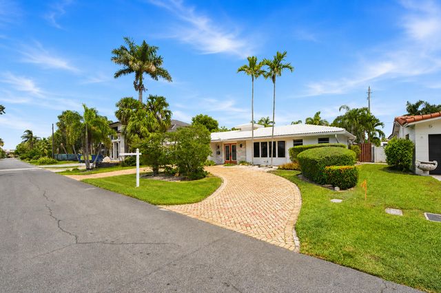 4710 NE 27TH Avenue, Fort Lauderdale, FL 33308