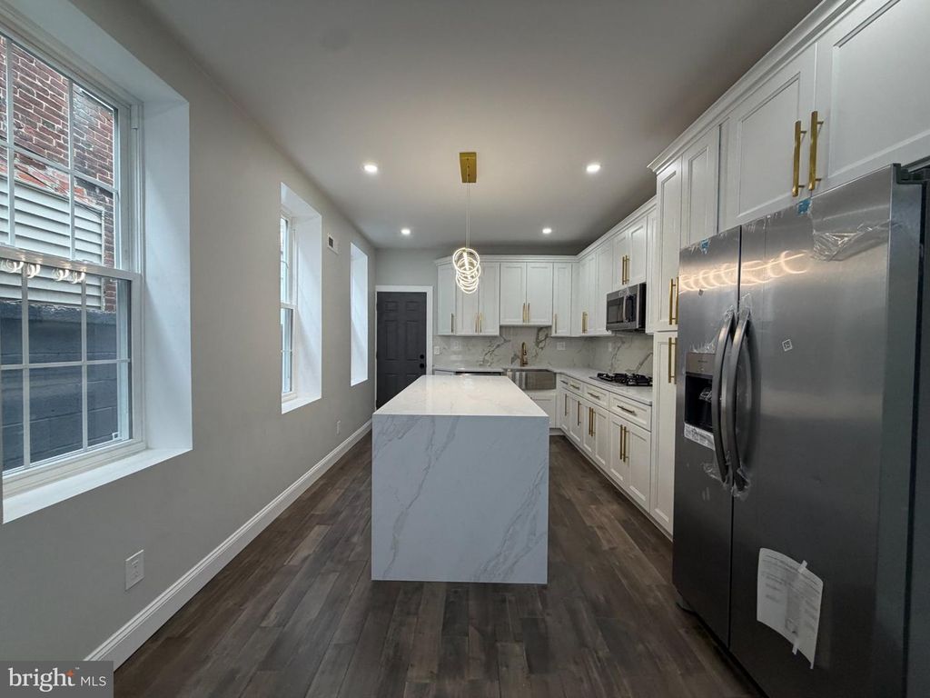 1822 S 21ST ST, PHILADELPHIA, PA 19145 — photo 2
