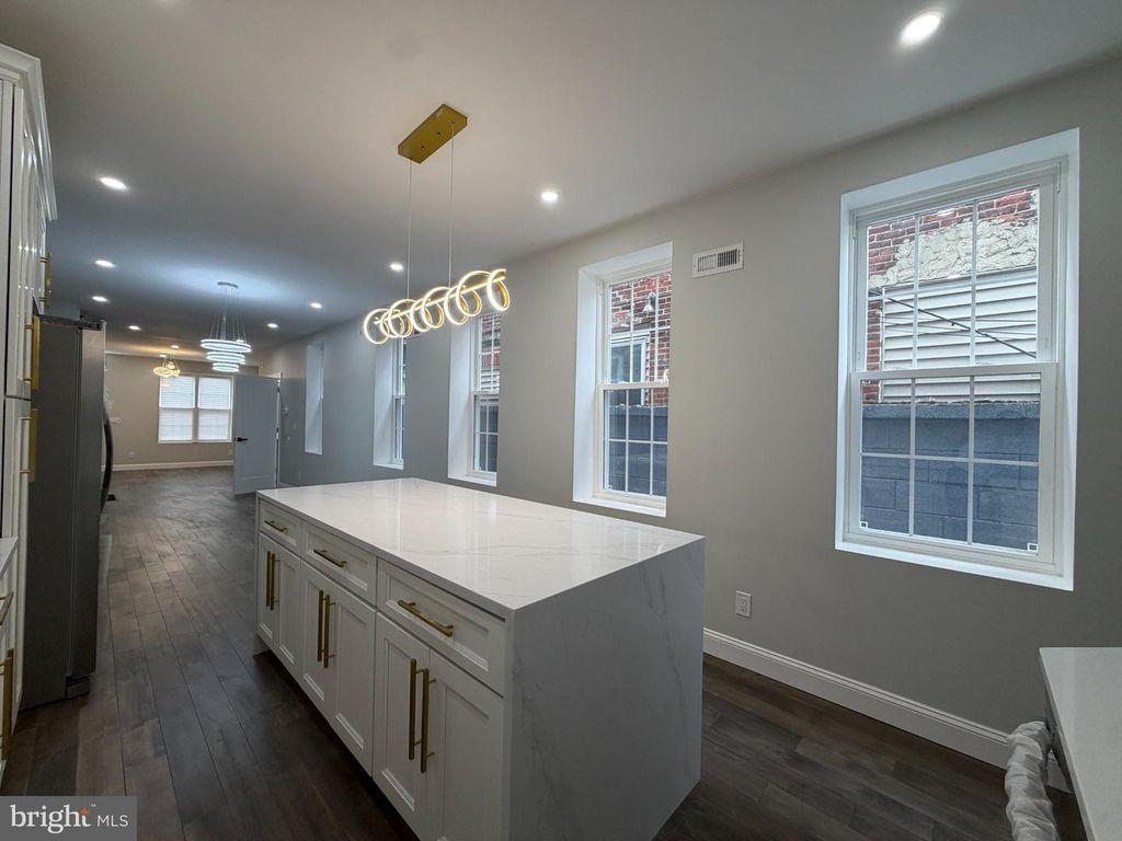1822 S 21ST ST, PHILADELPHIA, PA 19145 — photo 3
